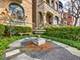 826 W Oakdale, Chicago, IL 60657