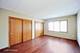 770 Pearson Unit 2-702, Des Plaines, IL 60016