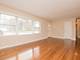 24 W Comfort, Palatine, IL 60067