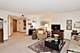 825 Center Unit 201, Des Plaines, IL 60016