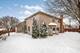 301 E Sleepy Hollow, Addison, IL 60101