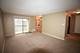 2275 Country Club Unit 22, Woodridge, IL 60517