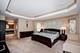 2564 Cotswolds, Northbrook, IL 60062