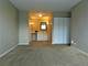 440 Raintree Unit 1R, Glen Ellyn, IL 60137