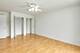 650 Laurel Unit 204, Highland Park, IL 60035