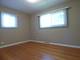 3 S Reuter, Arlington Heights, IL 60005