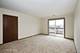 1422 Stonebridge Unit M9, Wheaton, IL 60189