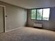 2000 St Regis Unit 5F, Lombard, IL 60148