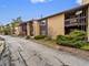 6176 Knoll Unit 202, Willowbrook, IL 60527