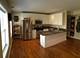 1050 W Dakin Unit 2B, Chicago, IL 60613