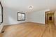 305 W 23rd, Chicago, IL 60616