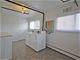 8876 Golf Unit 2G, Des Plaines, IL 60016