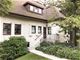 82 Essex, Winnetka, IL 60093