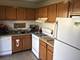 556 E Shag Bark Unit D, Streamwood, IL 60107