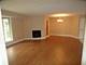 1258 Chalet Unit 102, Naperville, IL 60563