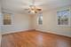 5823 N Kirby, Chicago, IL 60646