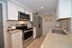 8914 Robin Unit B, Des Plaines, IL 60016