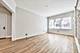 862 W Barry Unit 2B, Chicago, IL 60657