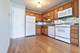 602 Berkley Unit 2Z, Schaumburg, IL 60193