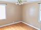 918 N Golf Cul De Sac, Des Plaines, IL 60016