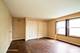 2S604 Chateaux, Oak Brook, IL 60523