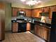 805 Country, Des Plaines, IL 60016