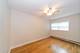 415 S Maple Unit 702, Oak Park, IL 60302