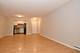 727 S Maple Unit 200, Oak Park, IL 60304