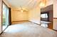 828 W Partridge Unit 55, Mount Prospect, IL 60056