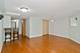 1028 W Byron Unit 20, Chicago, IL 60613