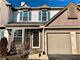 132 Peach Tree, Westmont, IL 60559