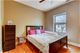 3318 W Byron Unit 2, Chicago, IL 60618