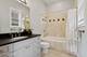 2717 N Southport Unit 3N, Chicago, IL 60614