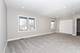 565 Iroquois, Carol Stream, IL 60188