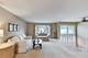 644 S Dymond, Libertyville, IL 60048