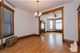 724 W Oakdale Unit 1, Chicago, IL 60657