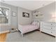 2209 W Farragut, Chicago, IL 60625