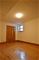 925 W Newport Unit G, Chicago, IL 60613