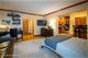 512 W Barry Unit 308, Chicago, IL 60657