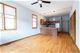 1221 W Melrose Unit 1R, Chicago, IL 60657