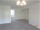 9476 Bay Colony Unit 1N, Des Plaines, IL 60016