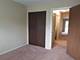 133 E Winchester Unit C, Libertyville, IL 60048