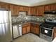 7030 Park Unit 203, Woodridge, IL 60517