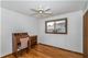 1956 W Spring Ridge, Arlington Heights, IL 60004