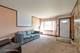 8204 Newland, Burbank, IL 60459