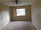 2800 Maple Unit 32A, Downers Grove, IL 60515