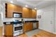 950 W Belle Plaine Unit 1E, Chicago, IL 60613