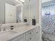 5064 N Ravenswood, Chicago, IL 60640