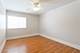 930 Beau Unit 205, Des Plaines, IL 60016