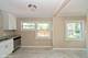 926 Suffolk, Westchester, IL 60154